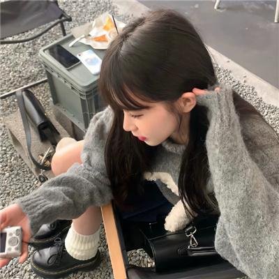 一人有一点颜色
